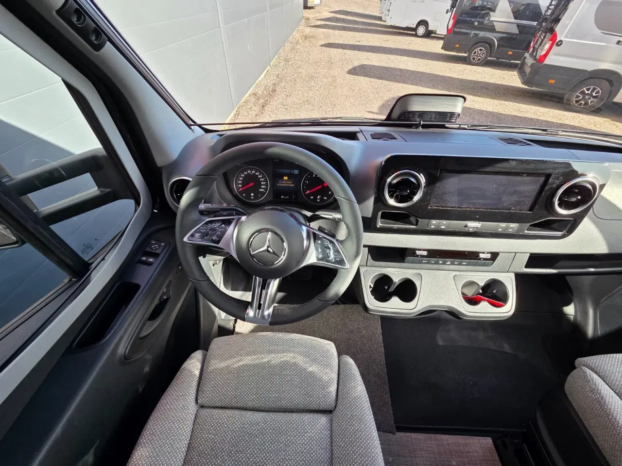 Billede 4 - Hymer B-MC T600 2,0 CDi 170 aut.