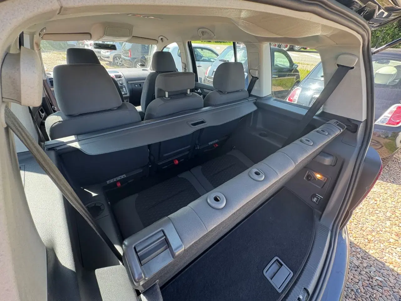 Billede 9 - VW Touran 2,0 TDi 140 Highline 7prs