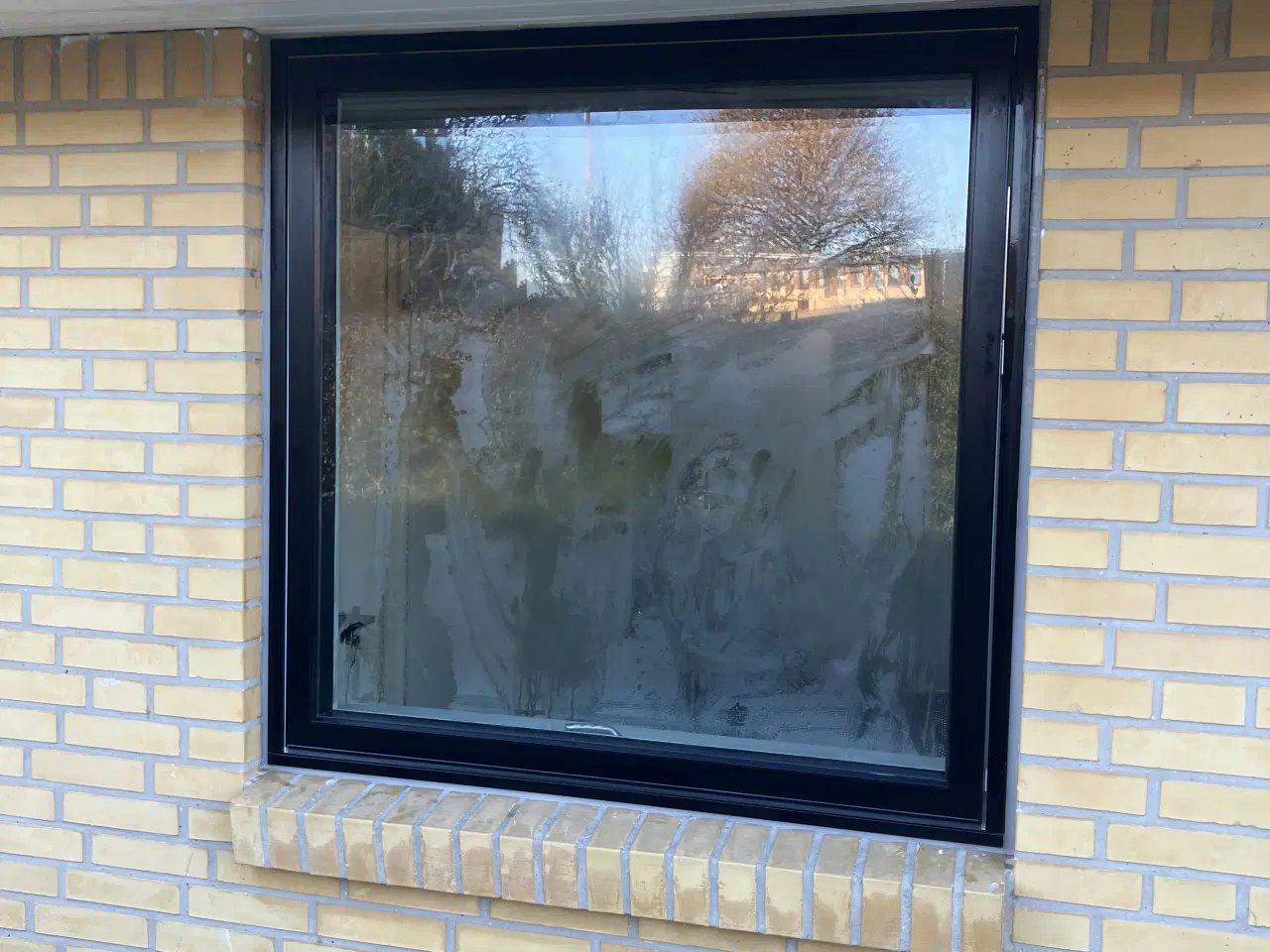 Billede 1 - Træ/alu vindu 119/119 cm