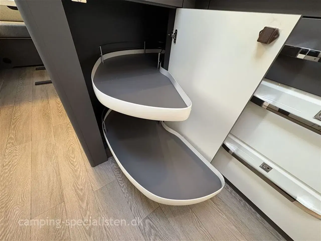 Billede 11 - 2026 - Hobby Excellent 560 CFe   2026 Hobby Excellent 560 CFe - Se den nu hos Camping-Specialisten.dk