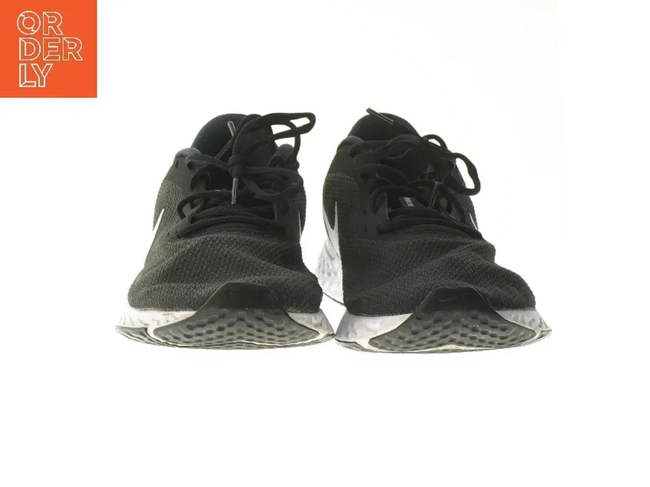 Billede 3 - Nike Revolution 5 Black/White (str. 45 )