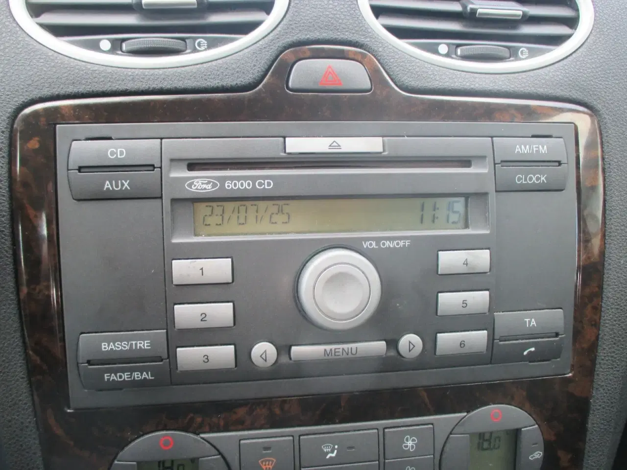 Billede 13 - Ford Focus 1,6 Ti-VCT Ghia stc.