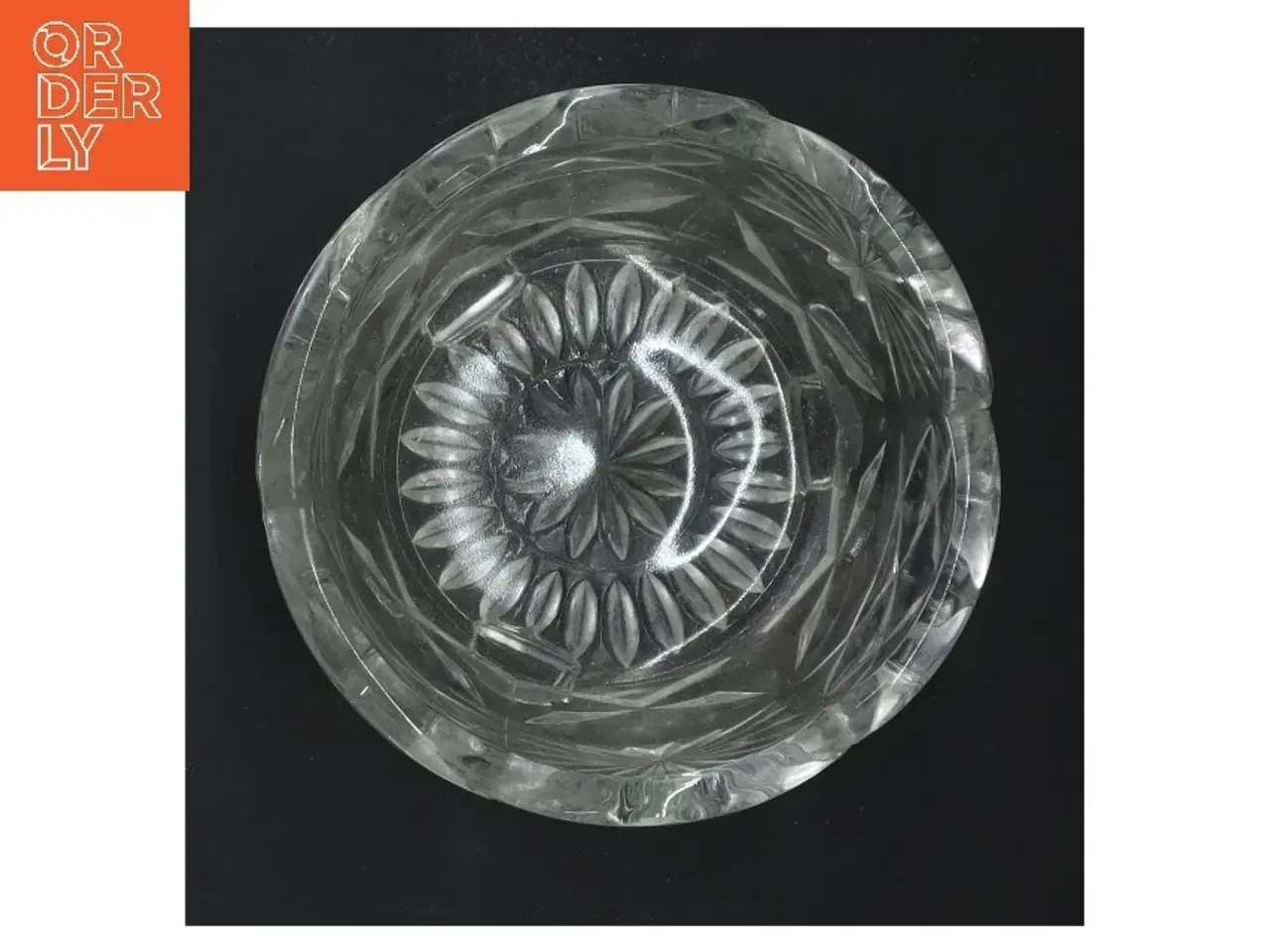 Billede 2 - Glas skål med mønster (str. Ø 12,5 cm)