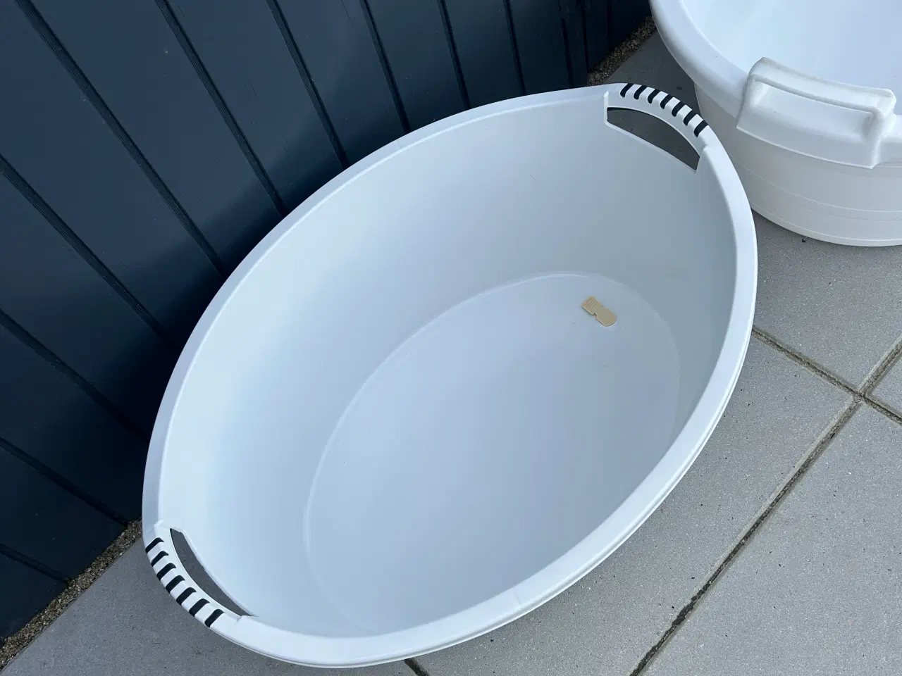 Billede 2 - Børne/baby badekar 2 stk.