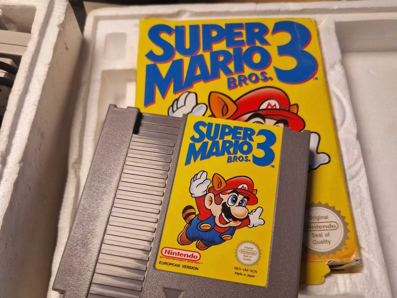 Billede 2 - Nintendo NES med supermario 3 og 2 controllers