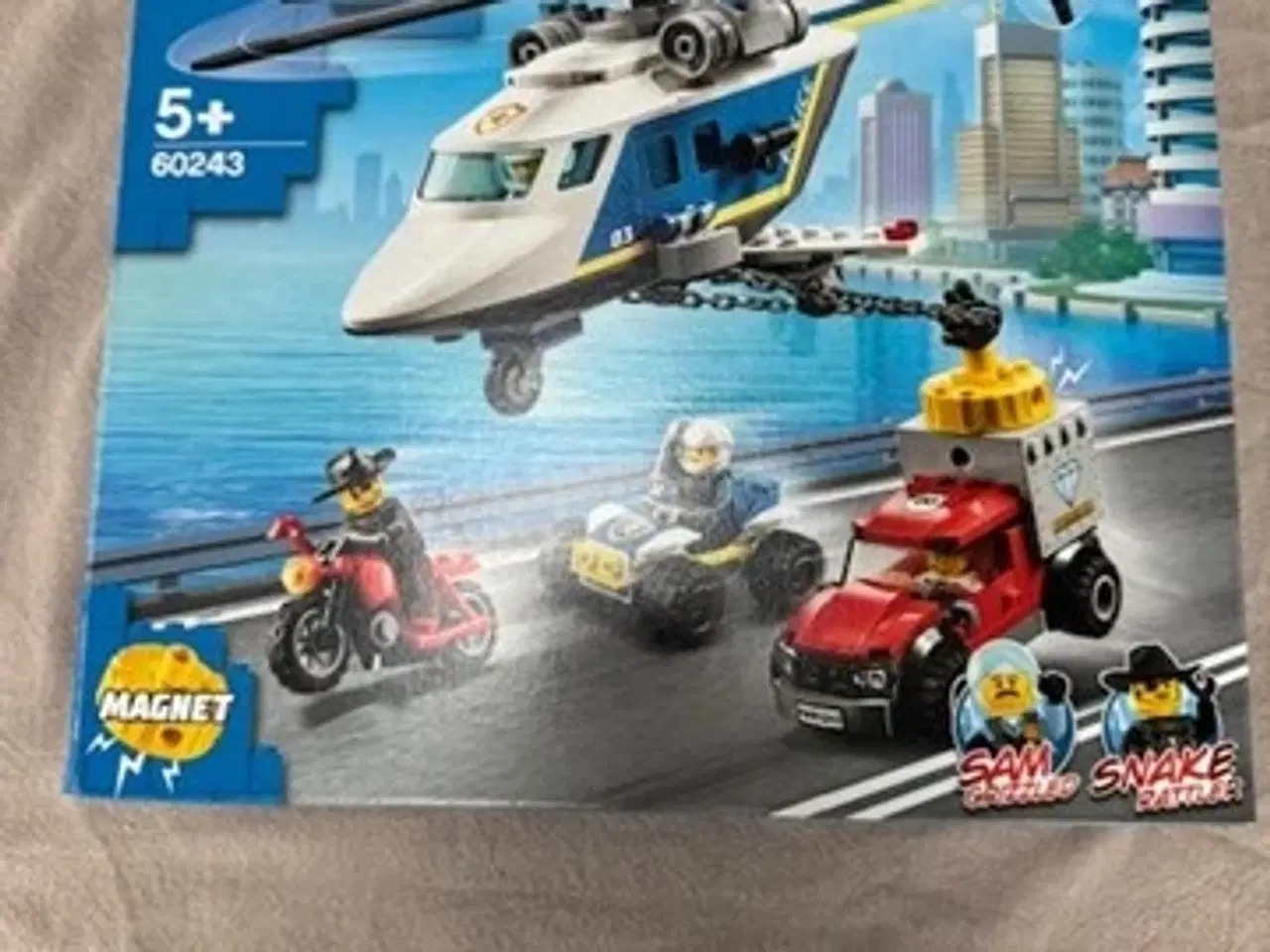 Billede 1 - LEGO City 60243 Police Helicopter – NY & UÅBNET