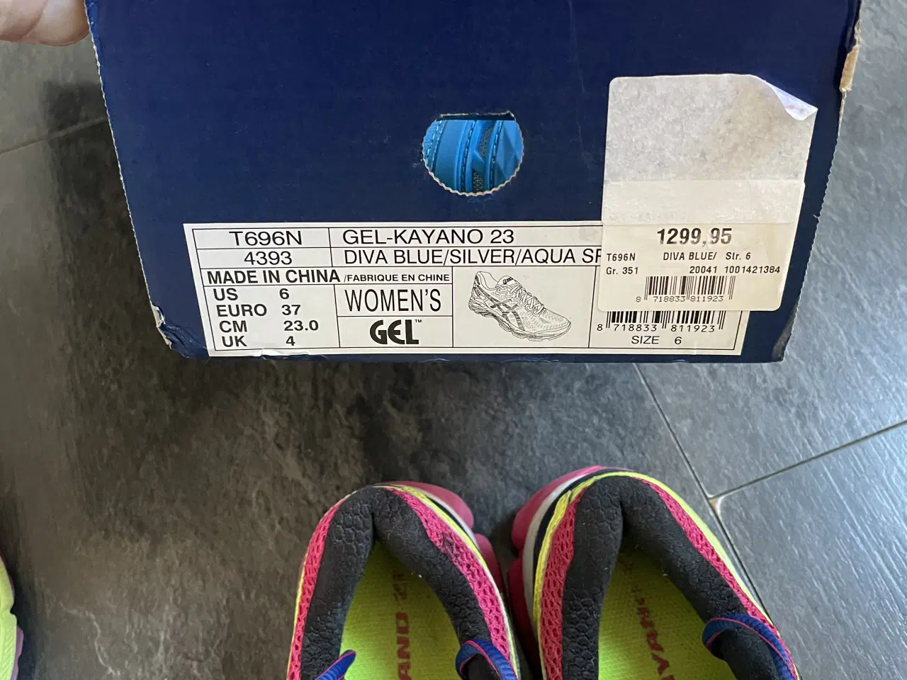 Billede 3 - Asics kayano og Noosa