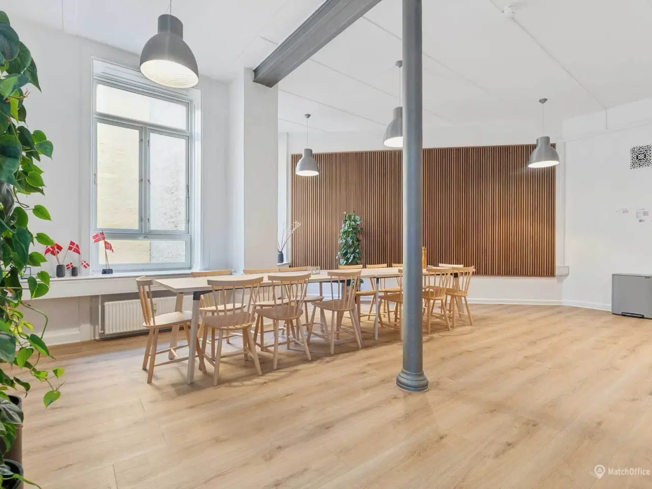 Billede 2 - Lyse højloftede kontorer i præsentabel ejendom på Kultorvet