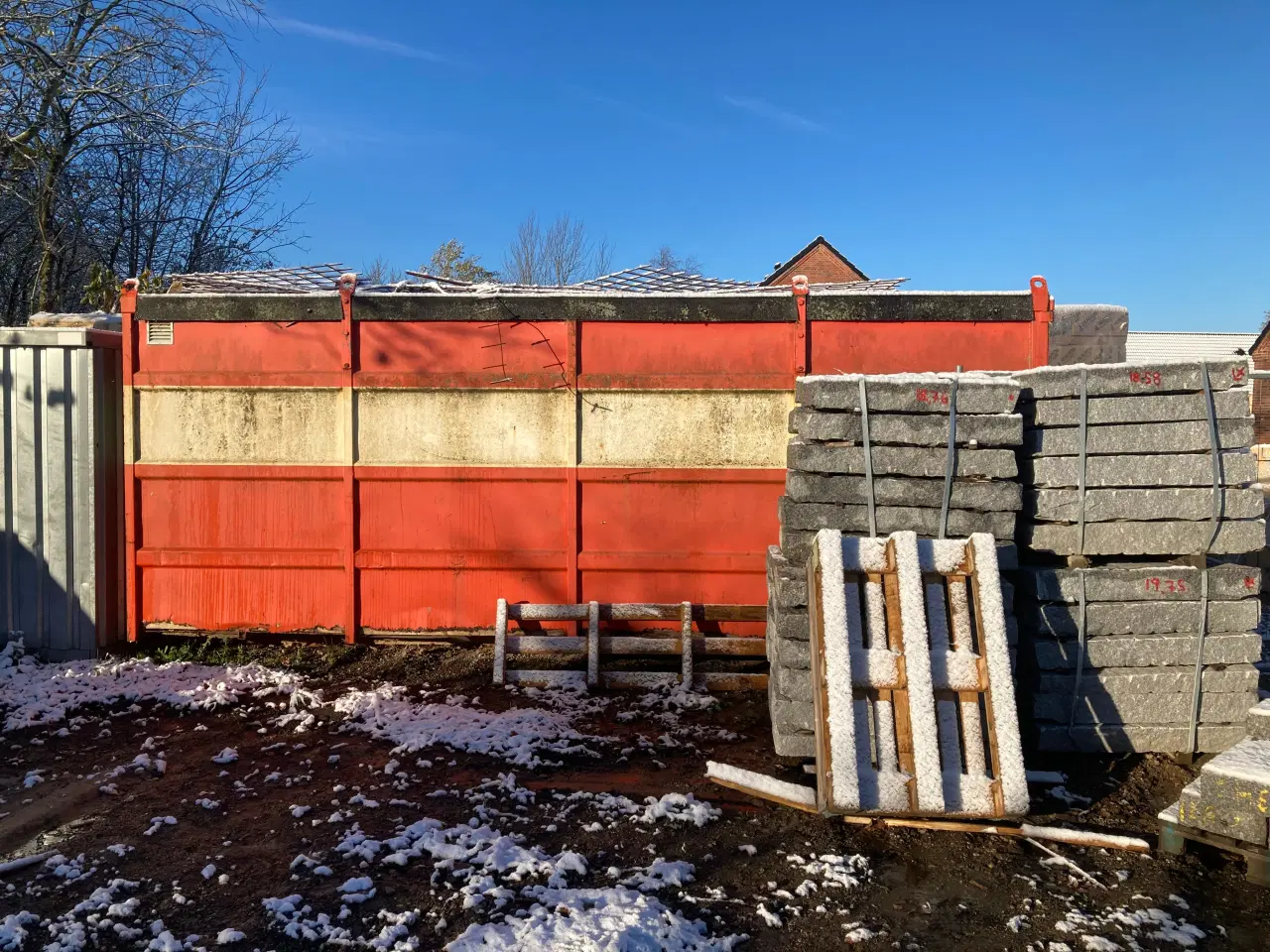 Billede 2 - Container til materiale opbevaring