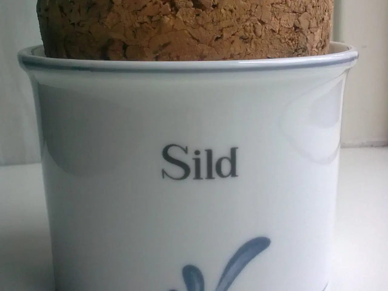 Billede 1 - Sild Studio hvid krukke, fisk & små skåle idé