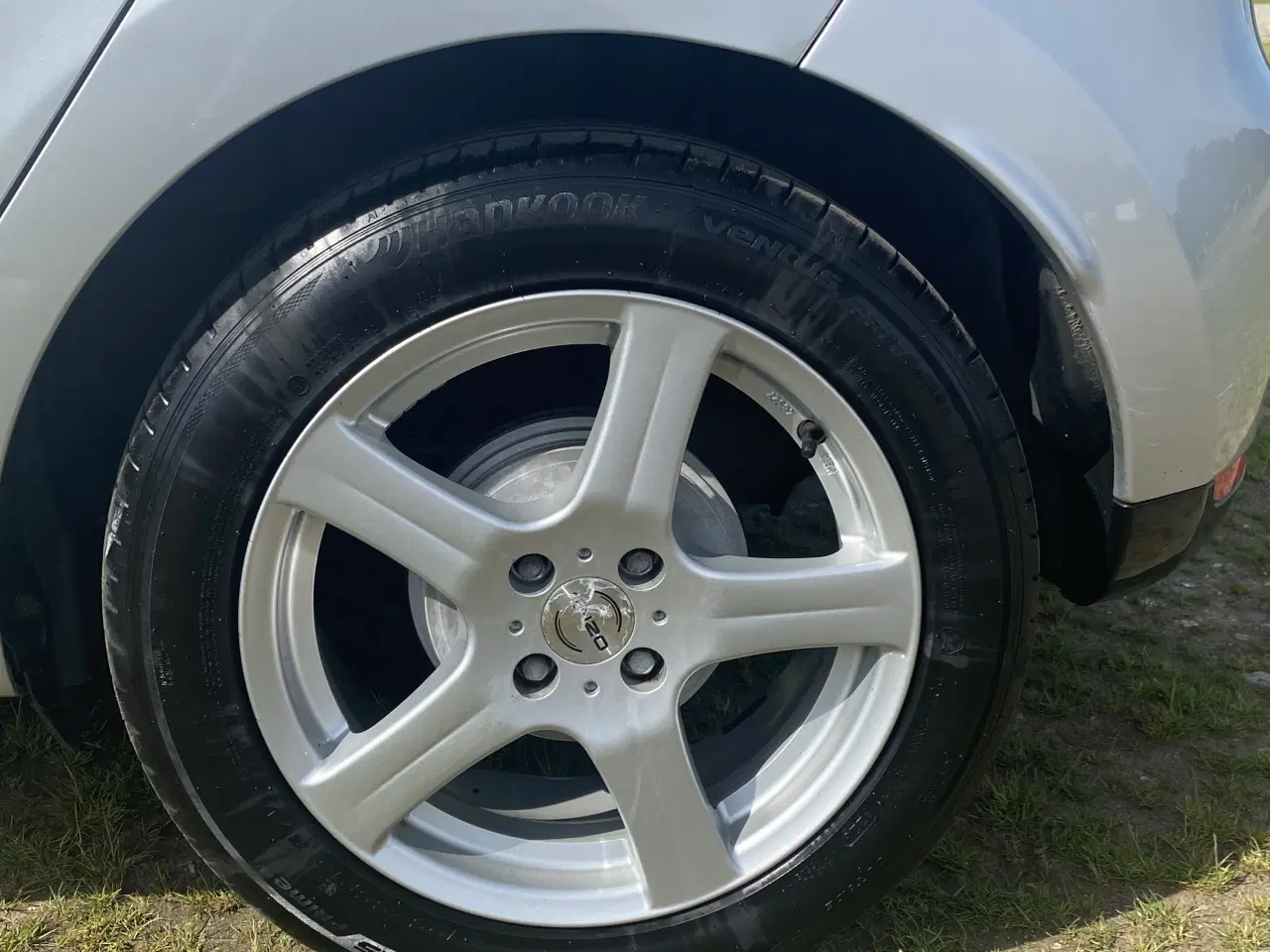 Billede 7 - Pendler bil - god starter bil