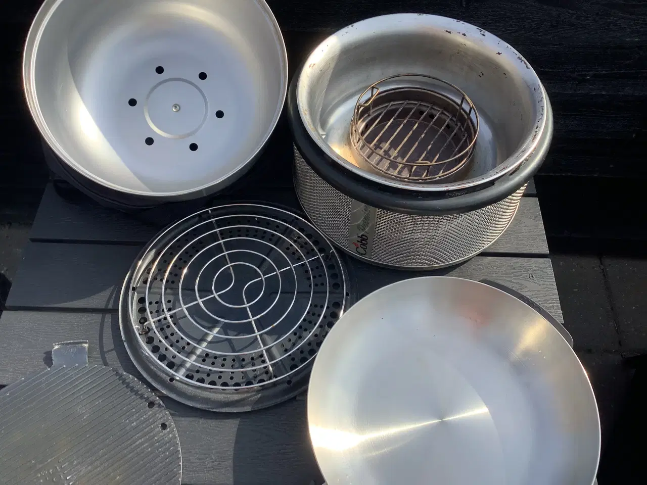Billede 3 -  COBB grill med tilbehør 