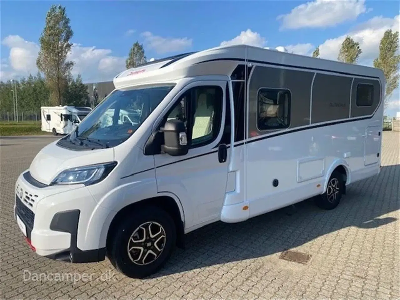 Billede 5 - 2025 - Dethleffs Globebus Camp T4   Flot slim line med 8-trins automatgear, 140 Hk, populær og meget rummelig trods sin længde på kun 6,63 m og 2,20 m i bredden