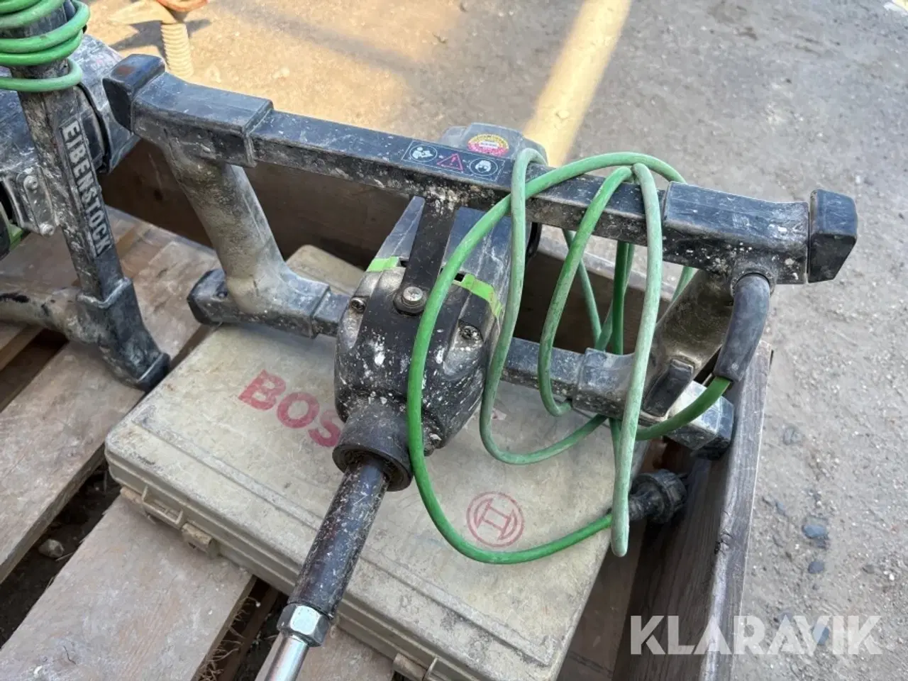 Billede 4 - Assorteret håndværktøj og lamper - 10 dele