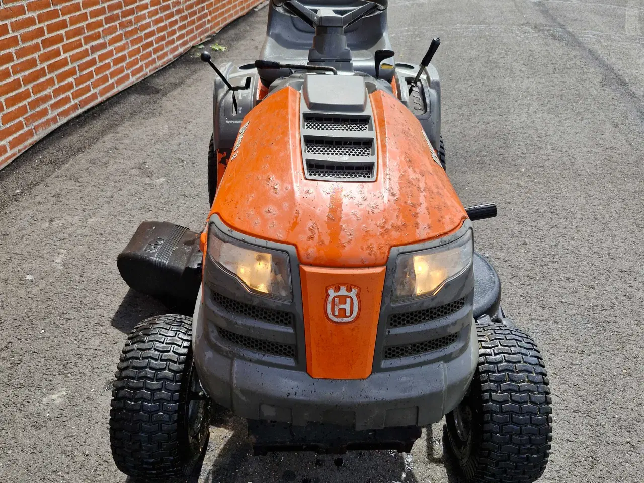 Billede 2 - Husqvarna LTH152 m. 42" Klipper ENGROS