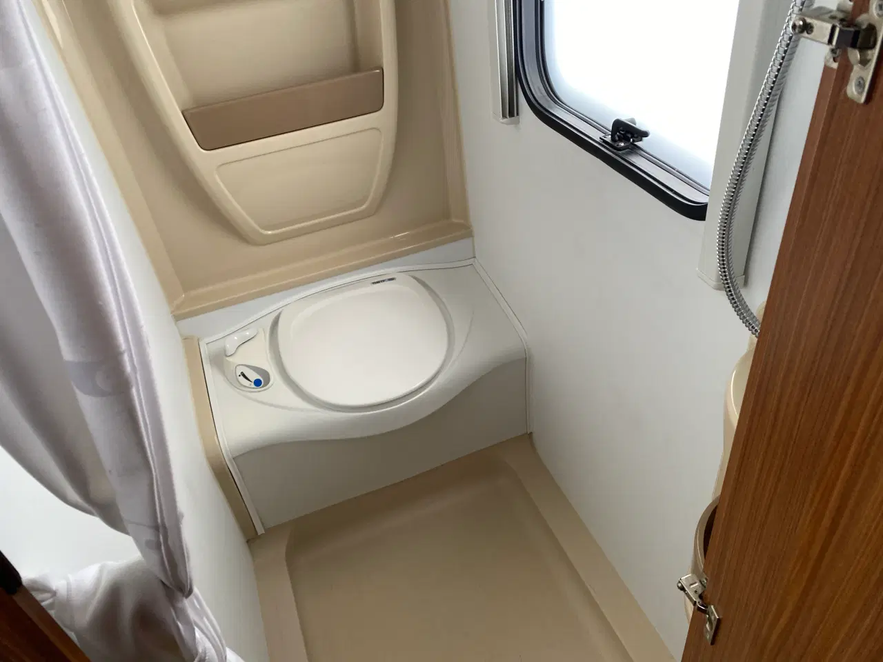 Billede 11 - Adria Adora 563 TK Køjevogn