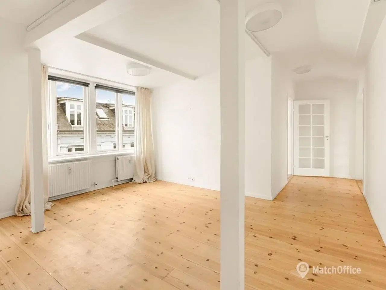 Billede 20 - INGEN BINDING - Nyistandsat og indbydende kontor på 473 m² med privat tagterrasse