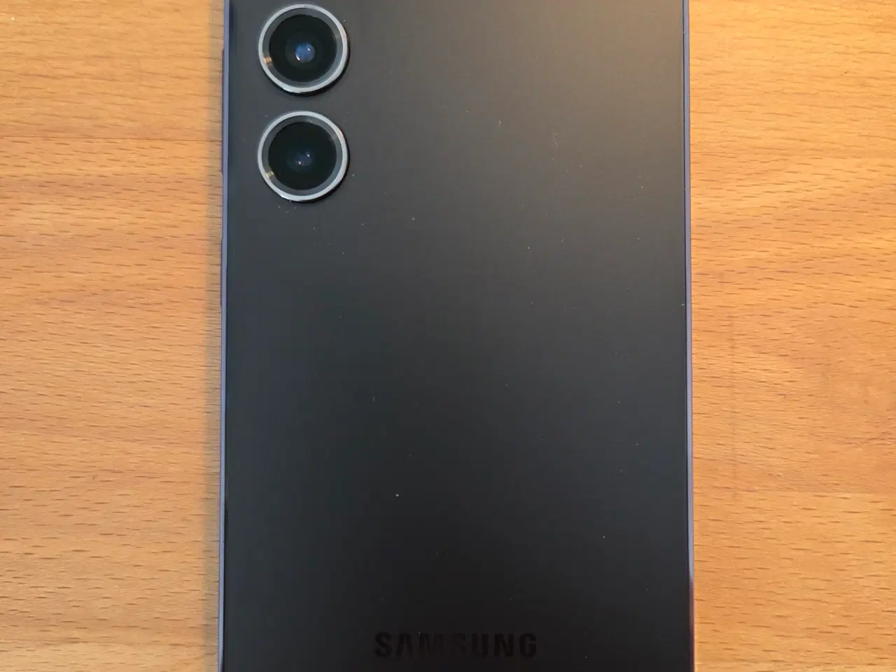 Billede 2 - Samsung Galaxy S23 128 GB, Phantom black
