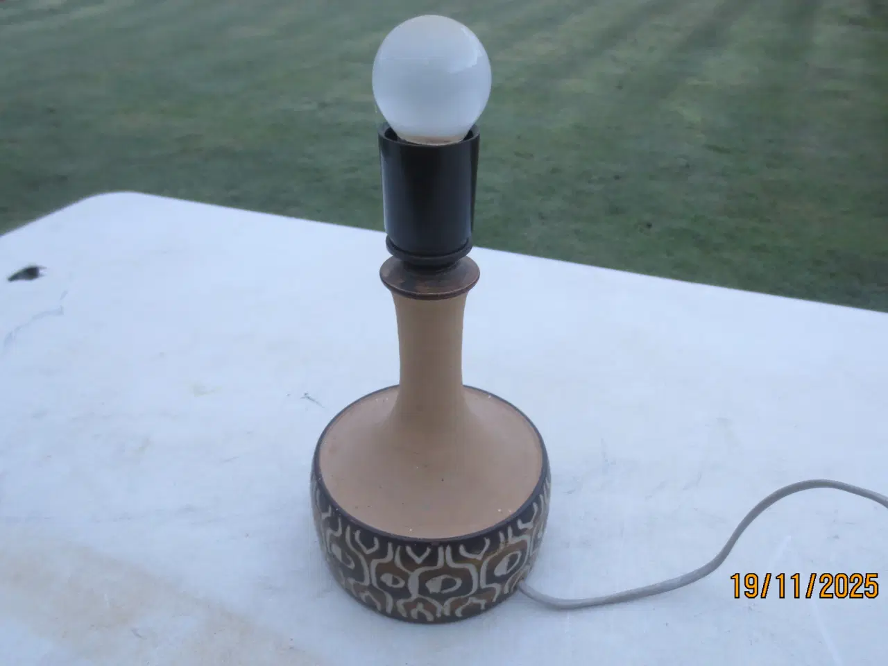 Billede 1 - 1 stk Retro  Keramik Bordlampe Jette Hellesøe