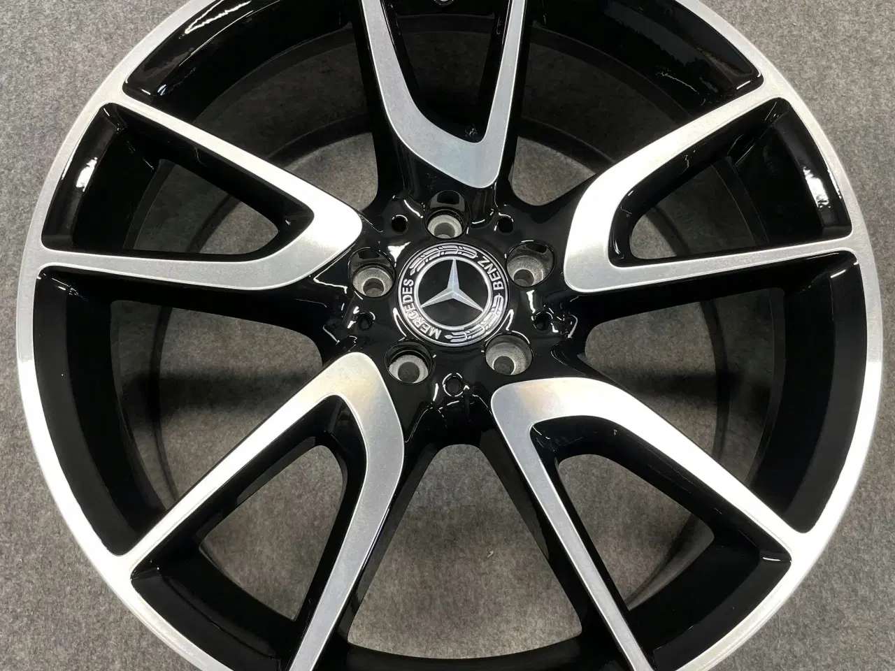 Billede 1 - FÆLGE Mercedes OE E klasse AMG 8J og 9Jx20" 5x112