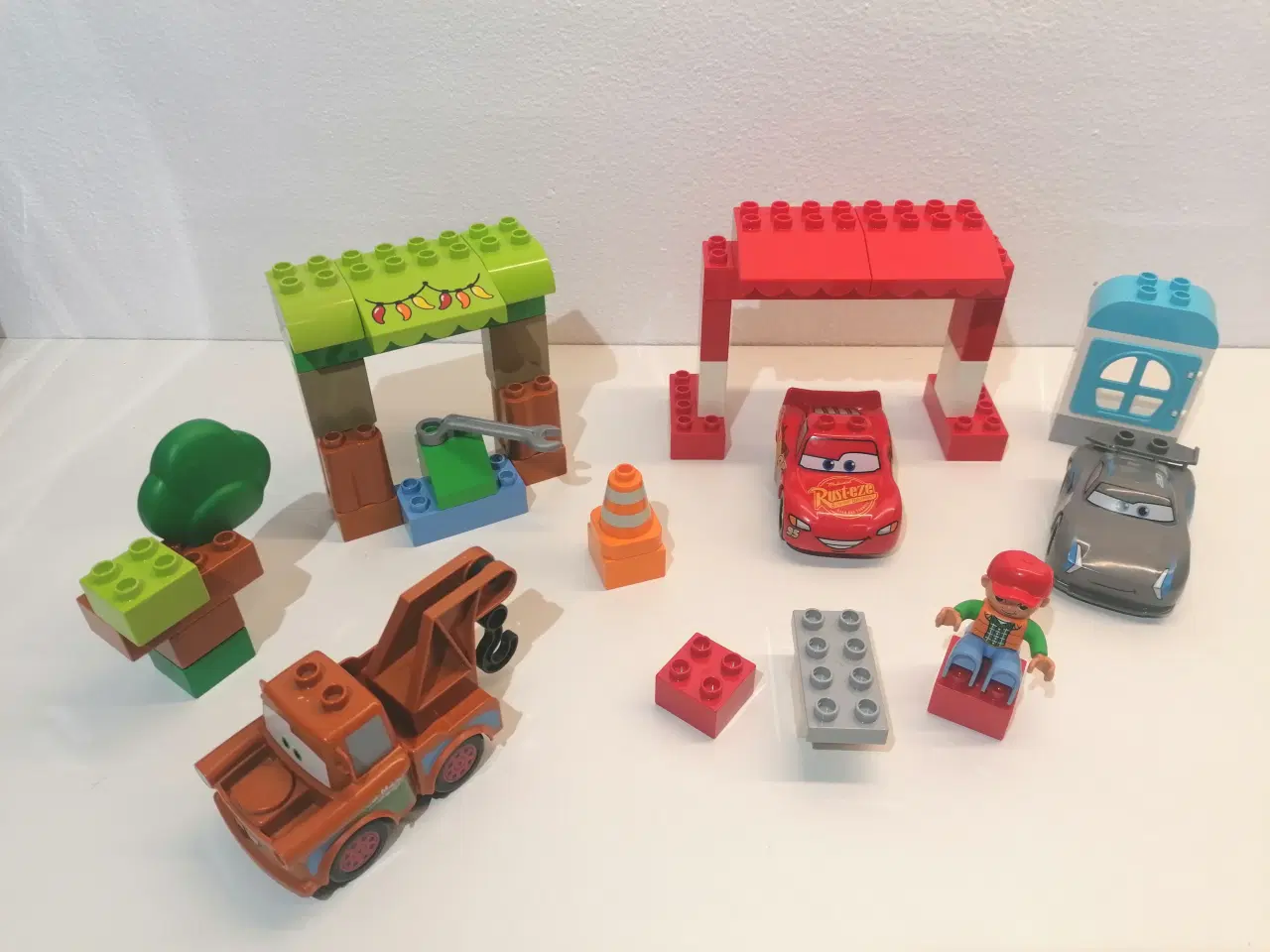 Billede 1 - Duplo Disney Cars, Sender gerne