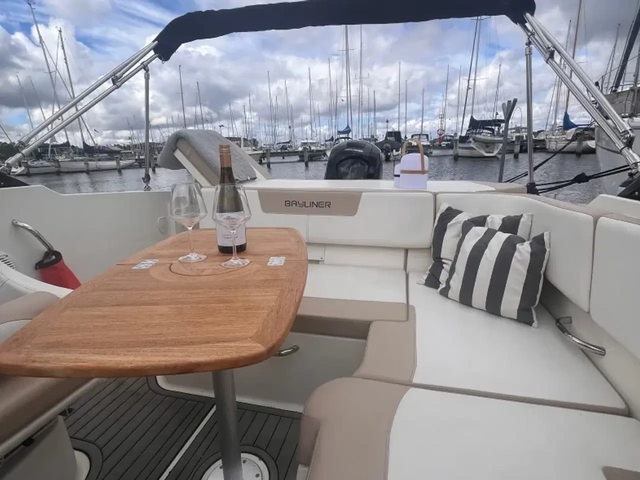 Billede 9 - Bayliner VR5 Cuddy