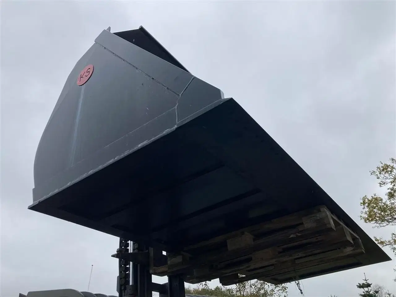 Billede 10 - Kirk Volvo kobling Stor Læsseskovl på 3000 cm og indhold på 3100 liter