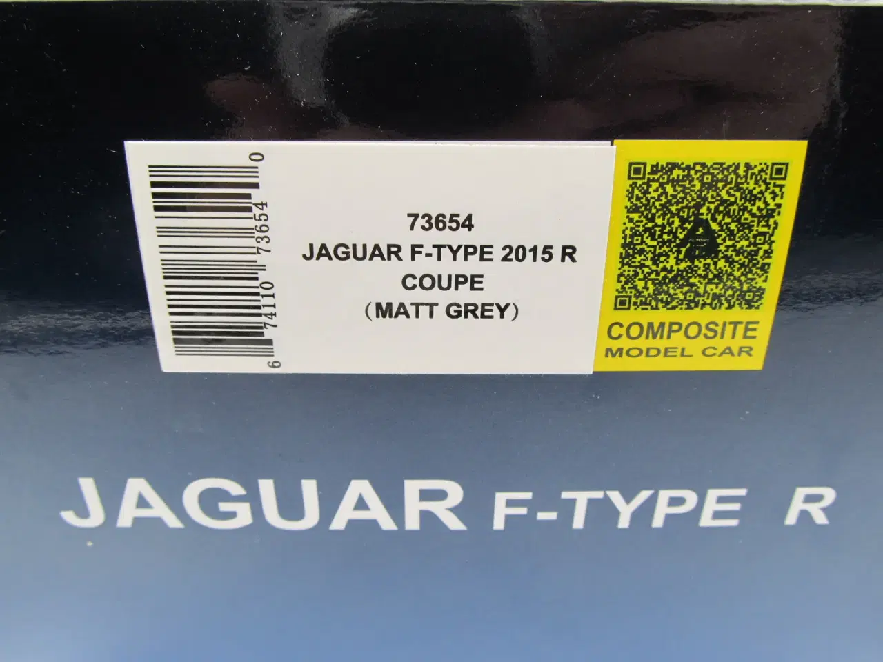 Billede 10 - 2015 Jaguar F-Type R - AUTOart - 1:18