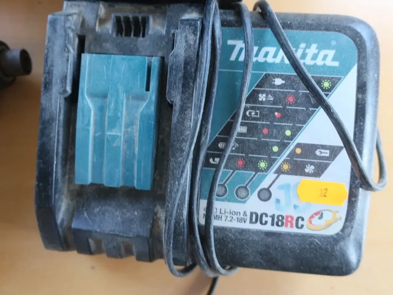 Billede 6 - Akkuværktøj MAKITA stiksav, nøgler m.v. inkl. lader og ét batteri