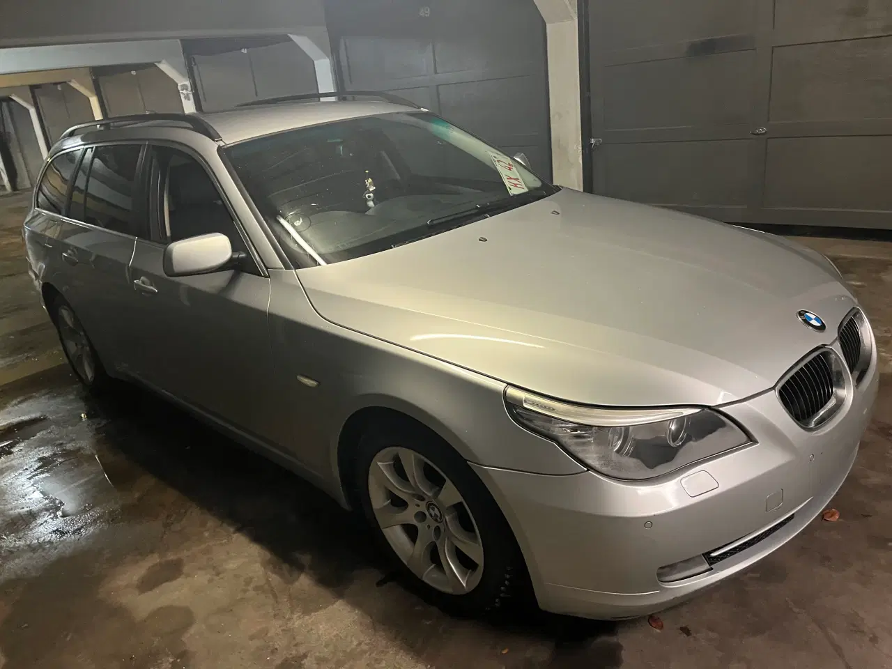 Billede 2 - Højrestyret e61 525d 