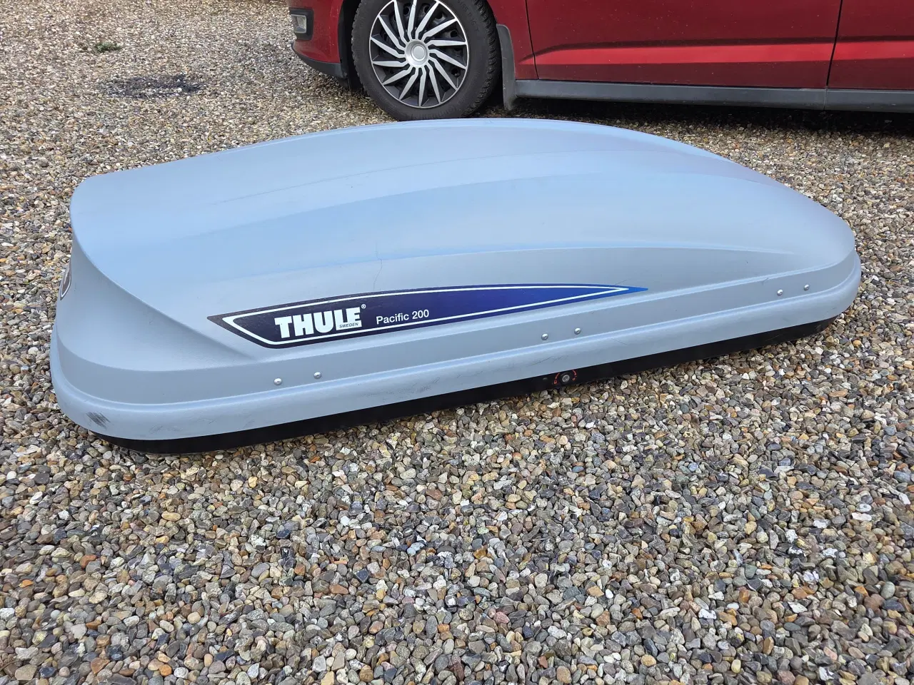 Billede 1 - Tagboks Thule Pacific 200