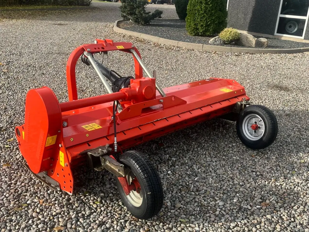 Billede 7 - Kuhn VKM 240 Meget velholdt og ikke meget brugt slagleklipper med hydraulisk side regulering og dybderegulerings hjul