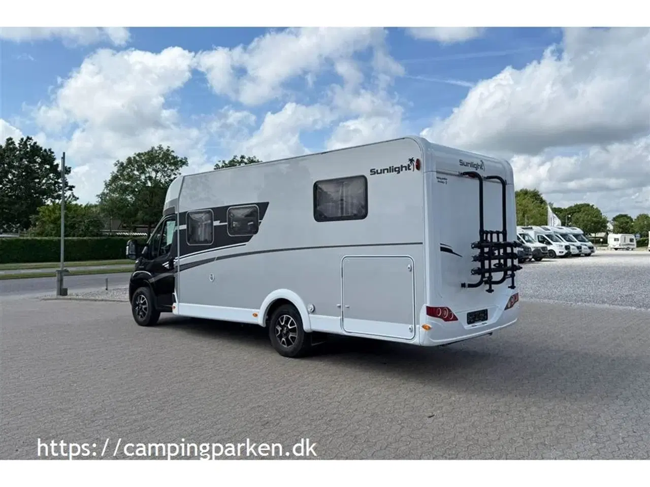 Billede 15 - 2020 - SunLight T 69 L "XV" - Jubilæum. Aut. gear   Sunlight jubilæumsmodel XV med automatgear, aircondition i bodelen, cykelstativ, kørt 18.600 km