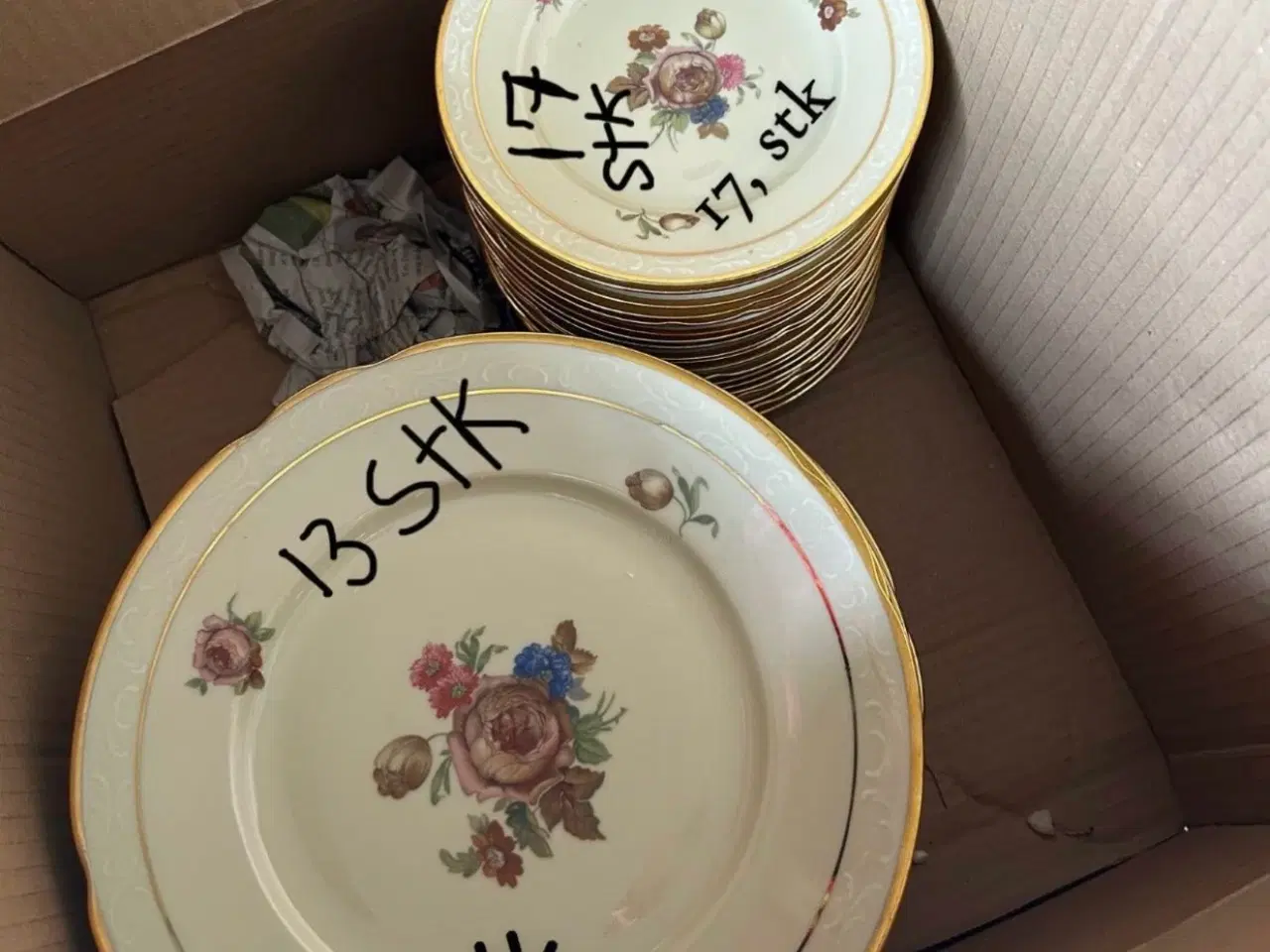 Billede 6 - Antik service fra kjøbenhavn porcelains malleri