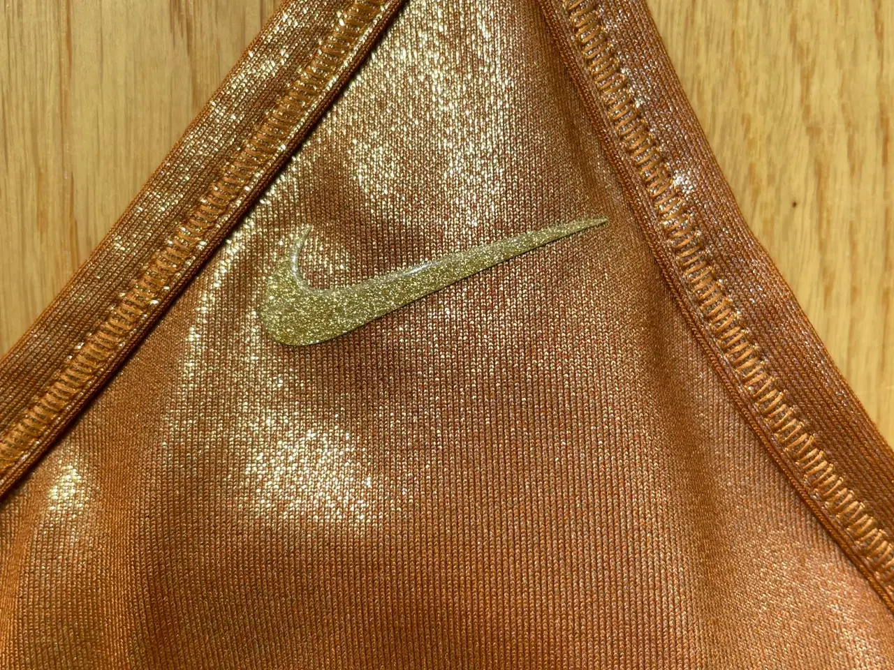 Billede 2 - Nike sportsbh 