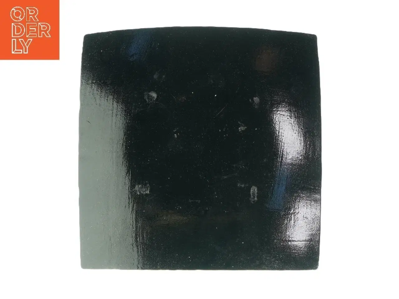 Billede 2 - Dekorativt fad  (str. LB: 26,5x27cm)