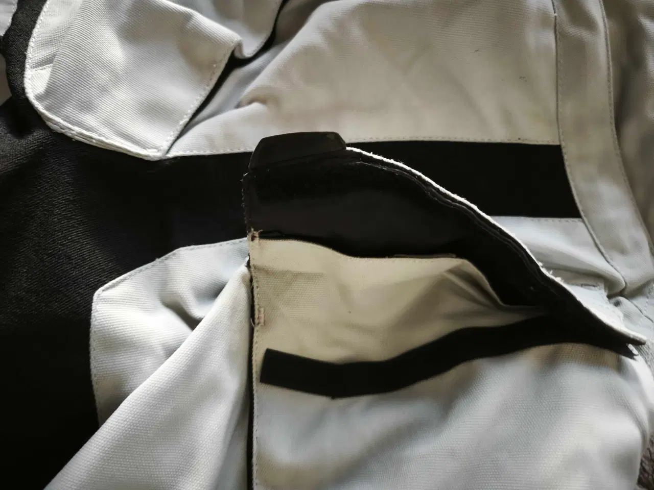 Billede 2 - Super lækkert og velholdt Büse All-Weather MC-sæt 