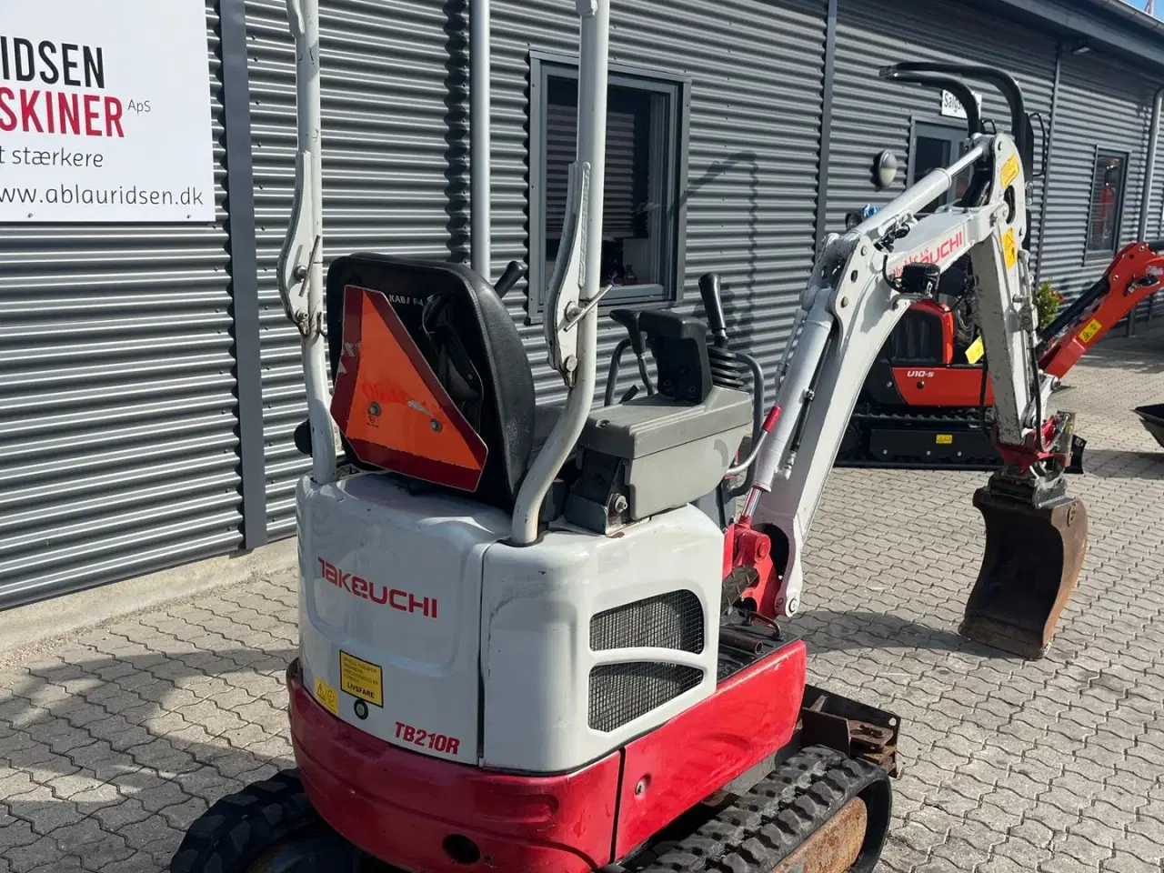 Billede 8 - Takeuchi TB210R Tilt fæste med halvautomatisk s30/150