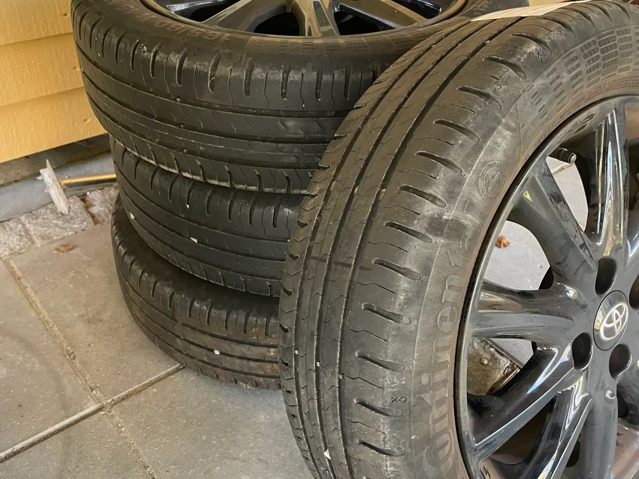 Billede 1 - Dæk og fælge til Toyota Aygo