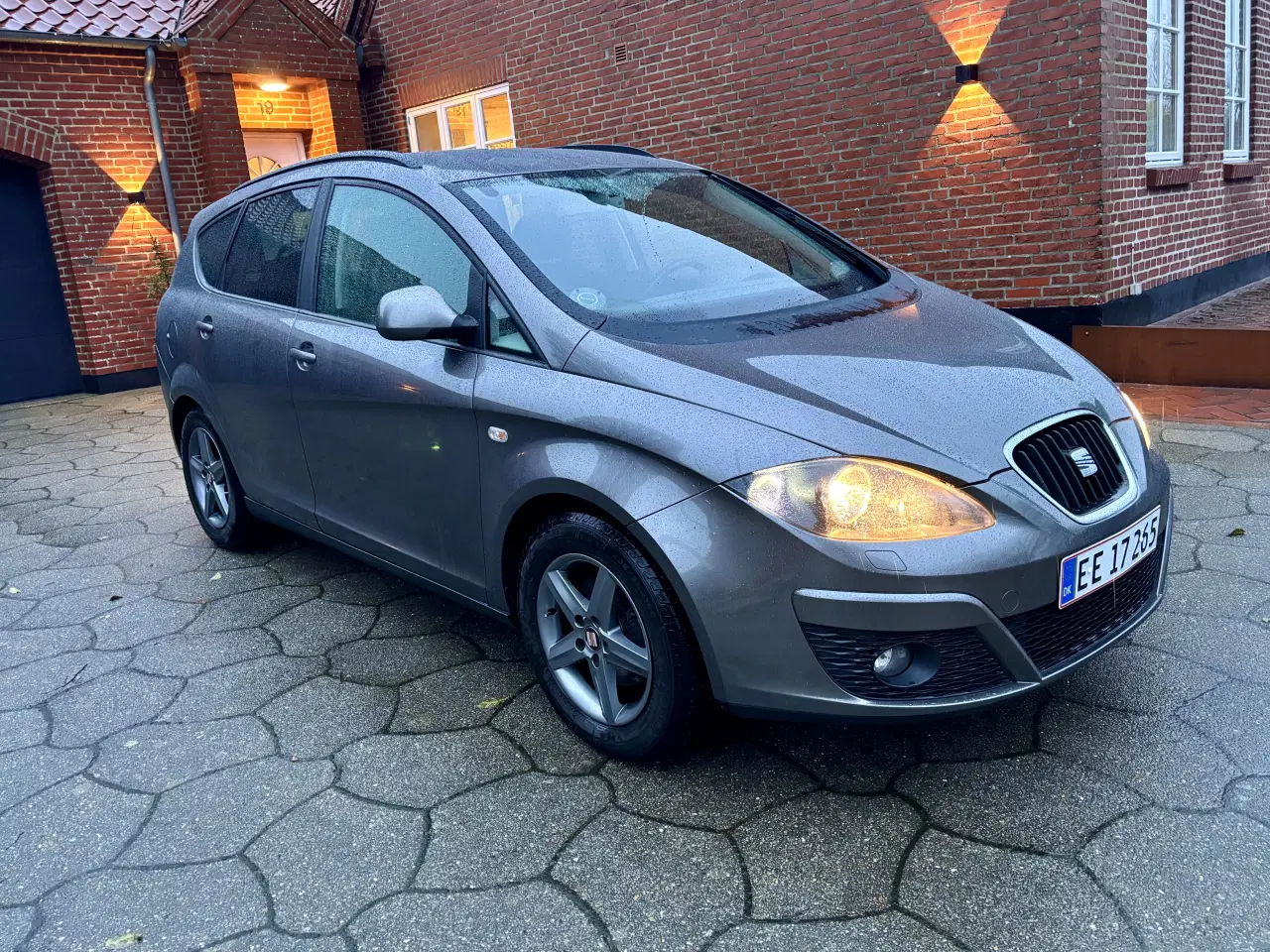 Billede 2 - Seat Altea XL 2.0 TDI m.PARTIKELFILTER Euro 5