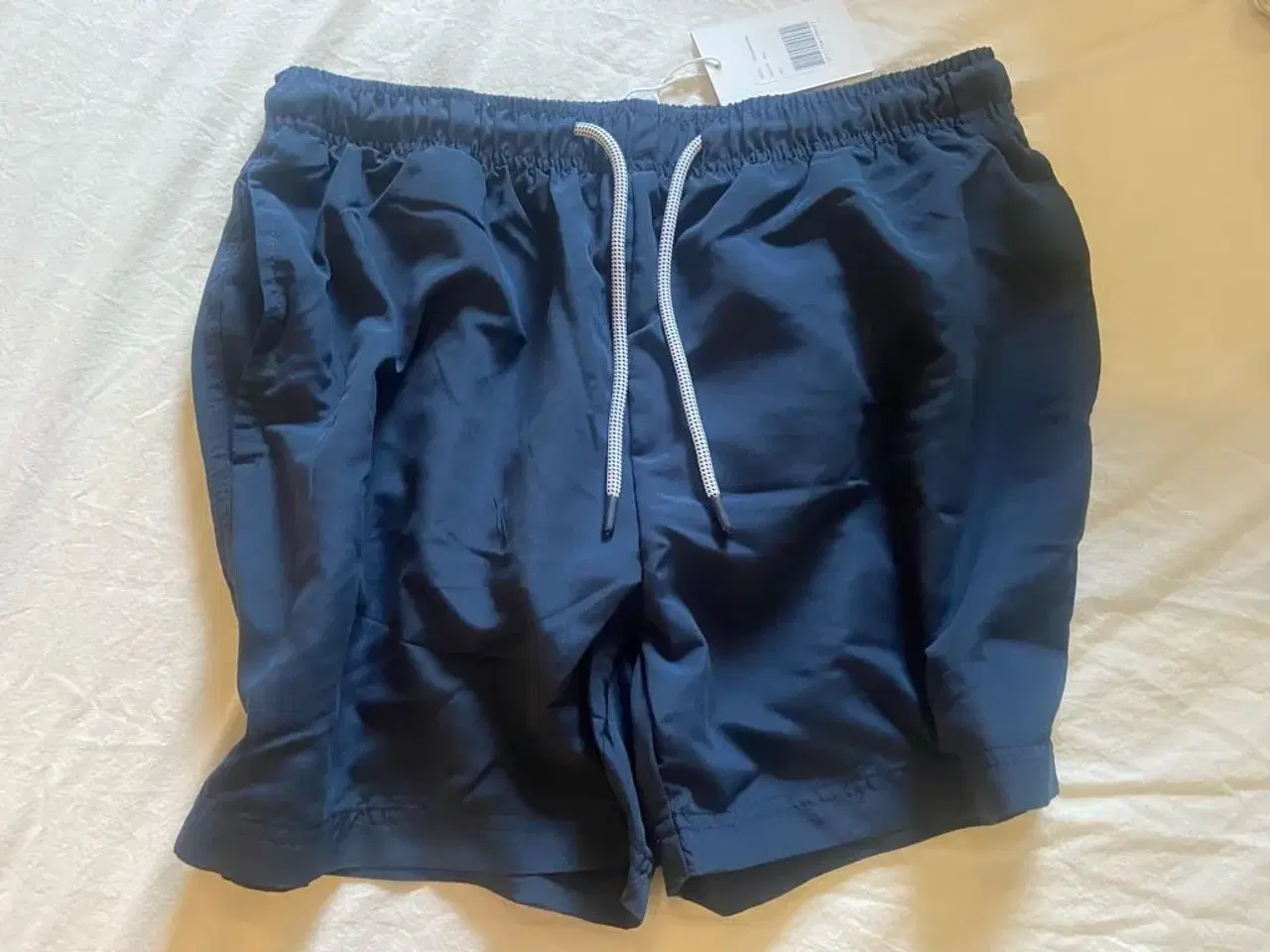 Billede 1 - Bade shorts navy str L Nye