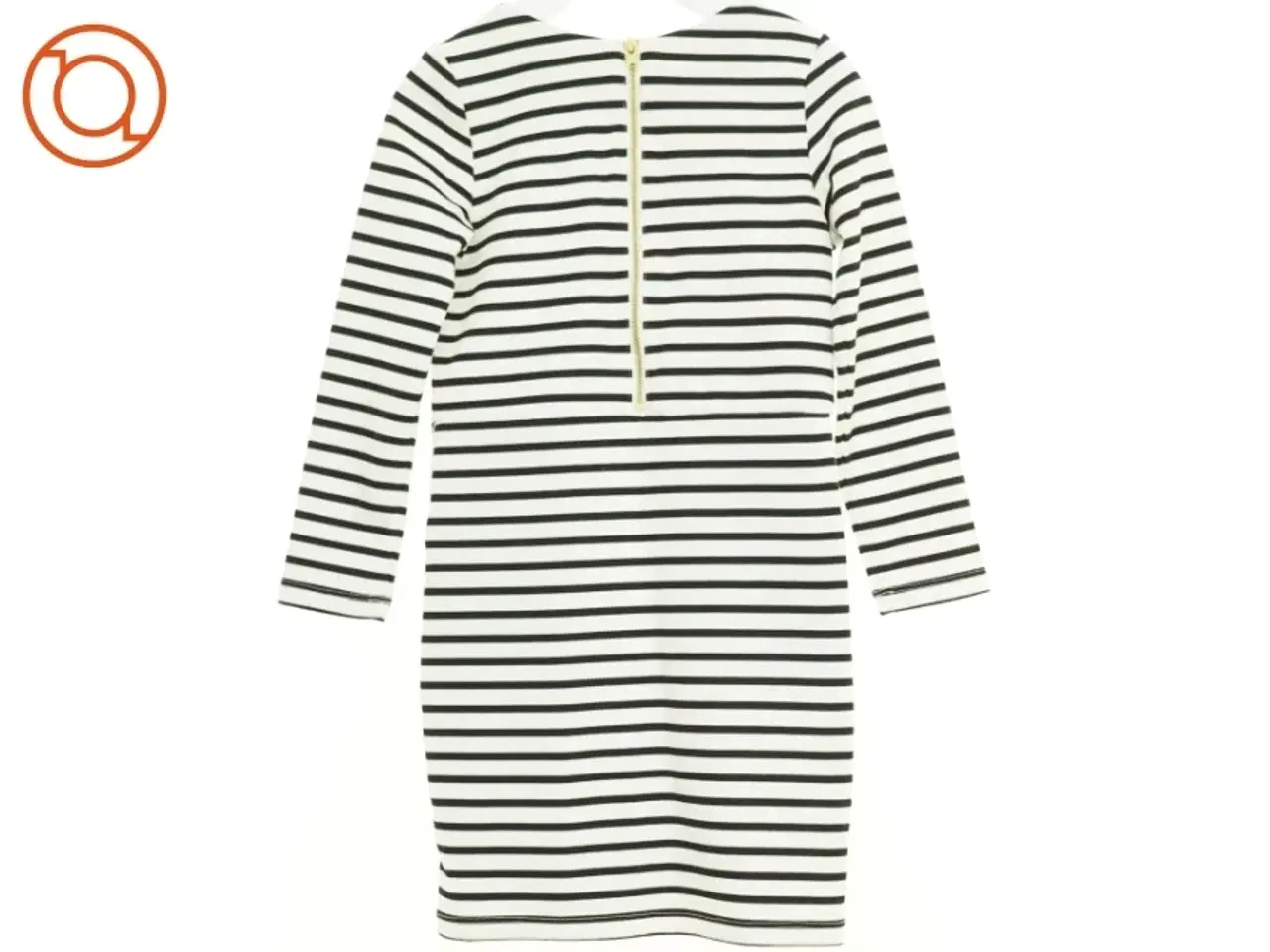 Billede 2 - Kjole fra H&M (str. 110 cm)