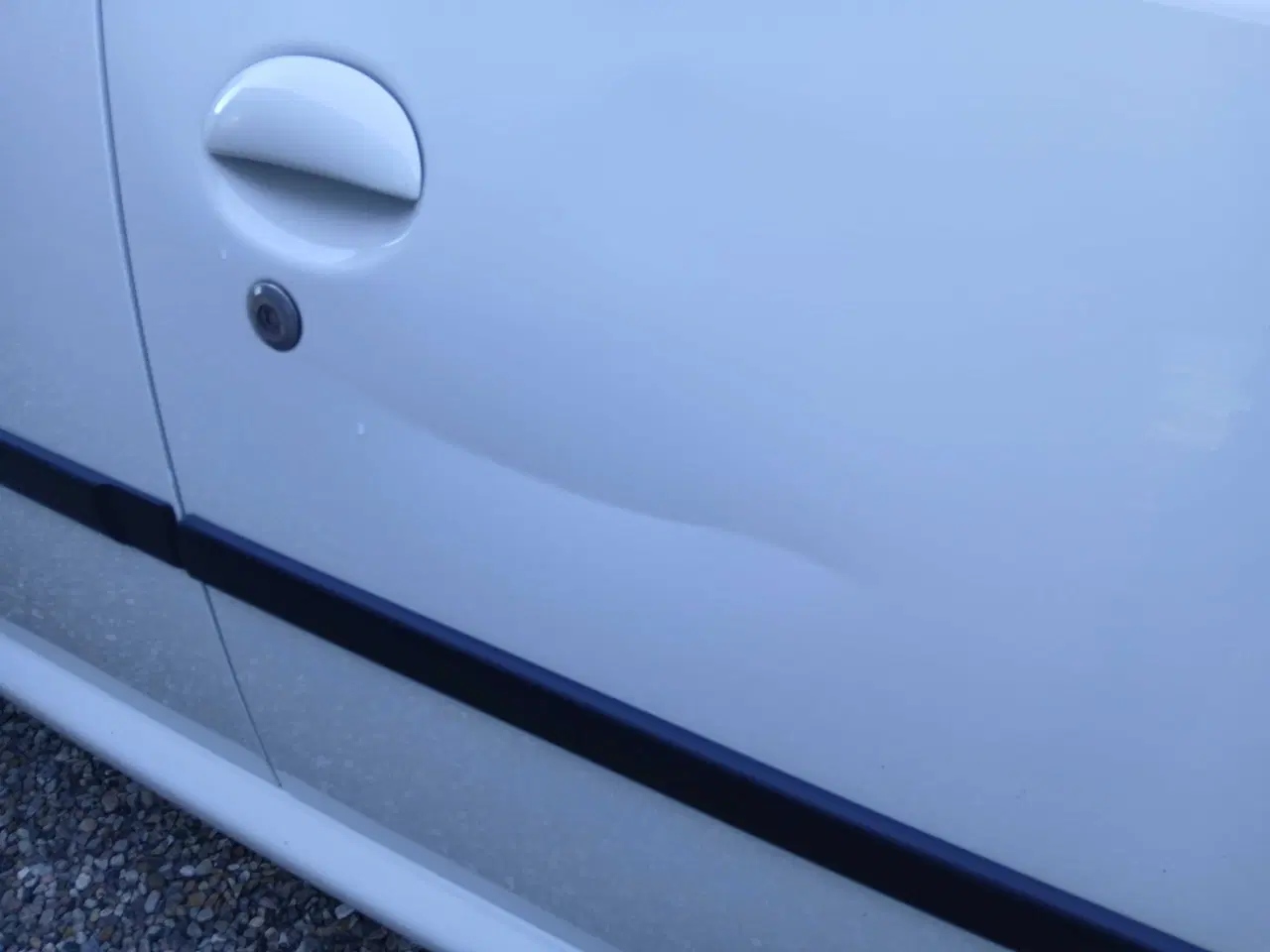 Billede 5 - Peugeot 107  Motion White 1,0