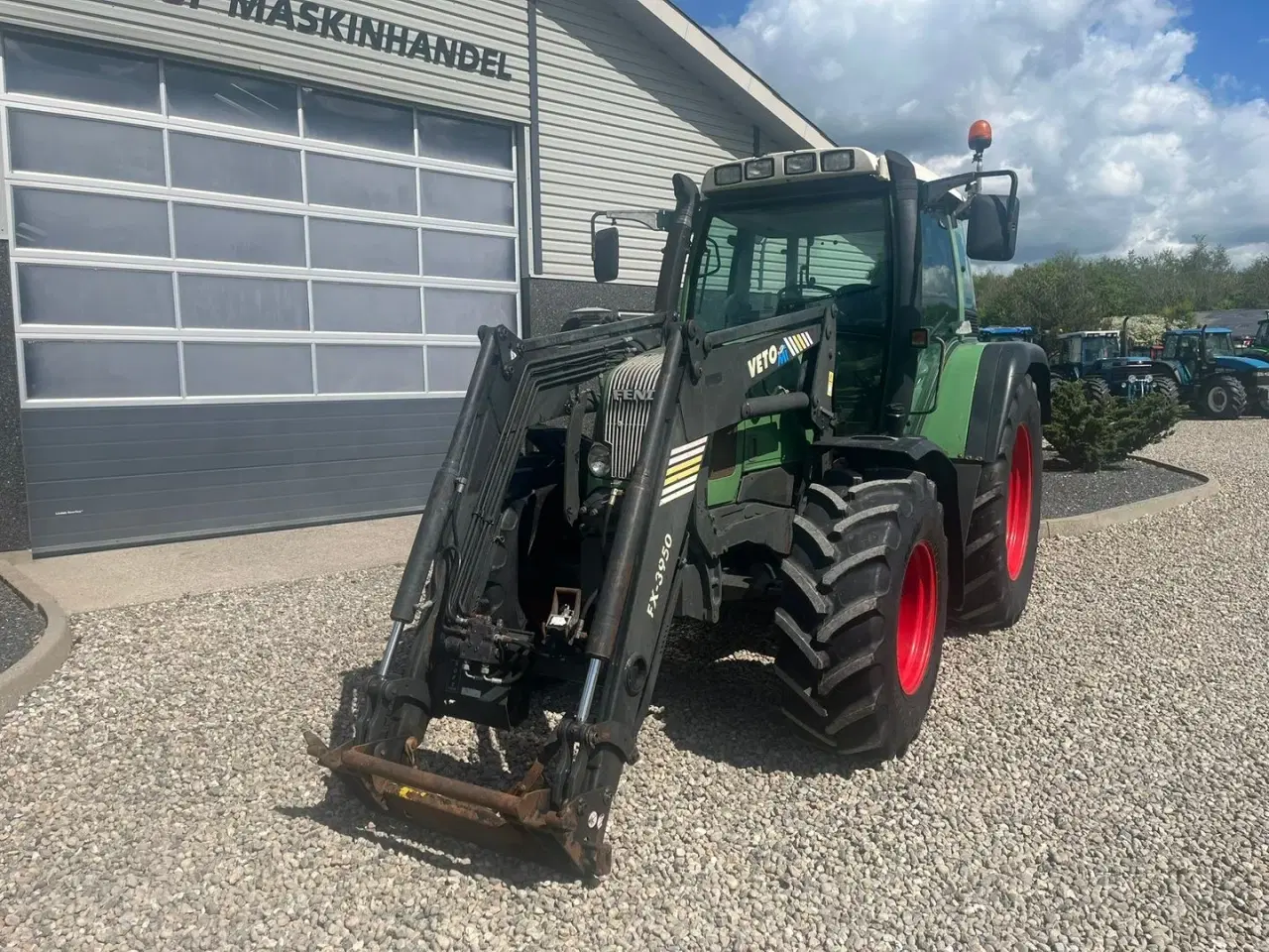 Billede 8 - Fendt 410 Vario med frontlæsser.