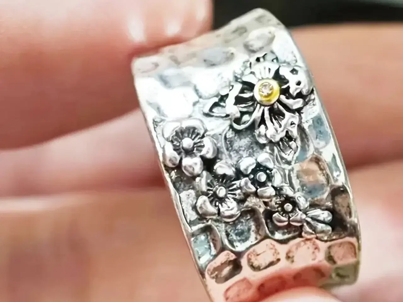 Billede 1 - * Fed vintage-fingerring - i Tibetansk Sølv