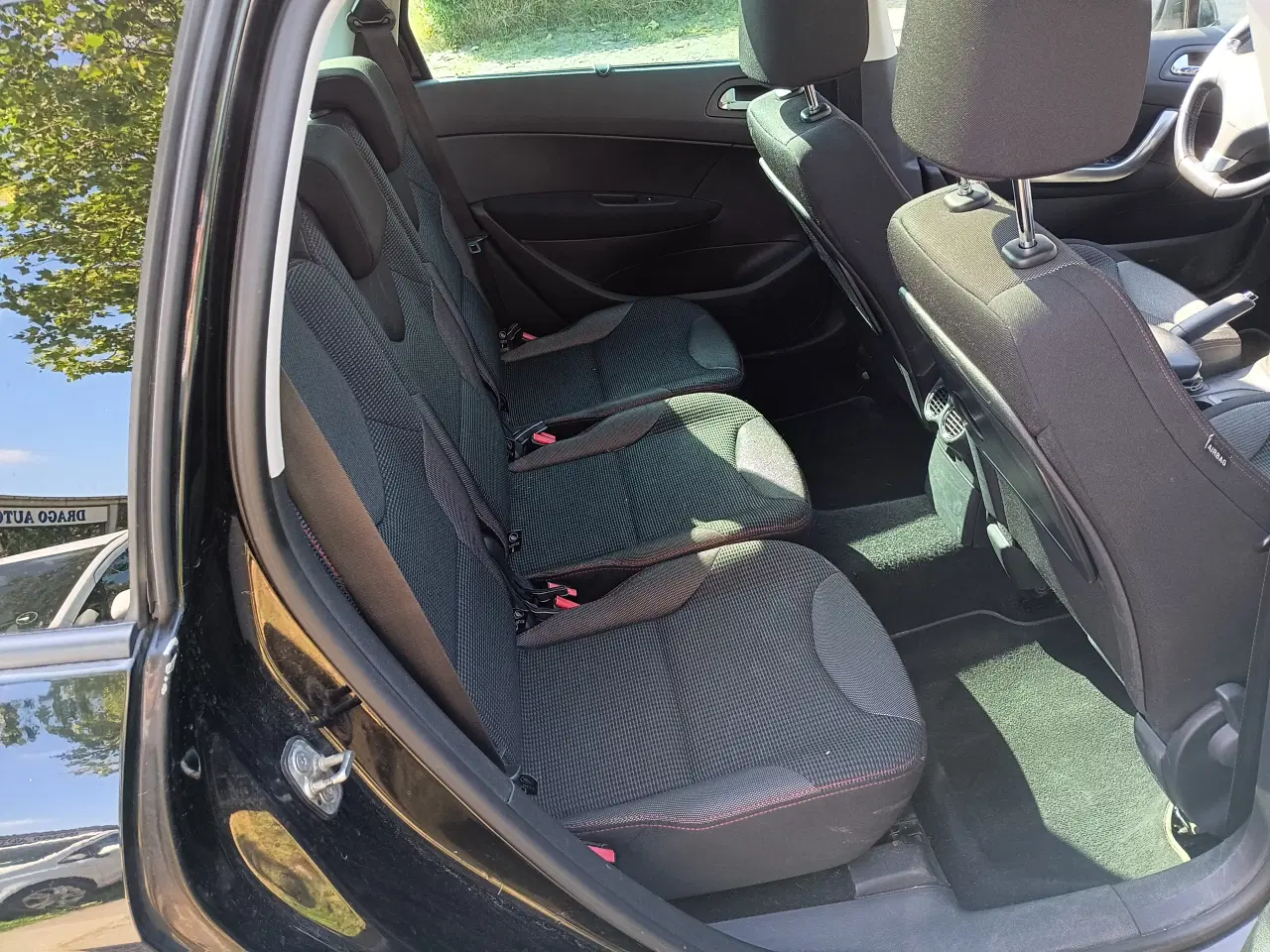 Billede 3 - Peugeot 308 1,6 e-HDi 112 Sportium SW 7prs 5d