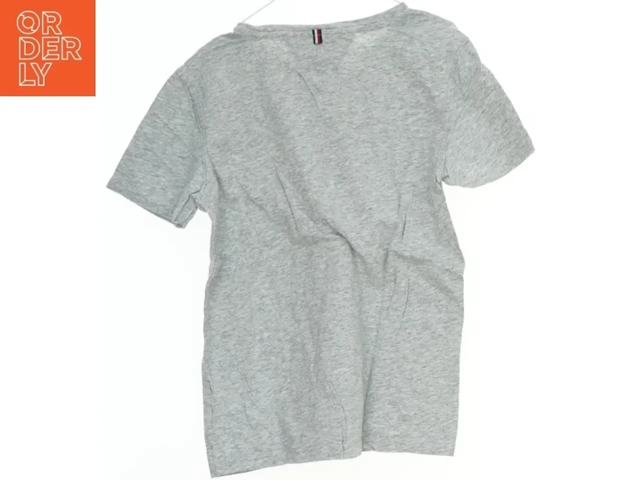 Billede 2 - Grå T-Shirt fra Tommy Hilfiger (str. 152)