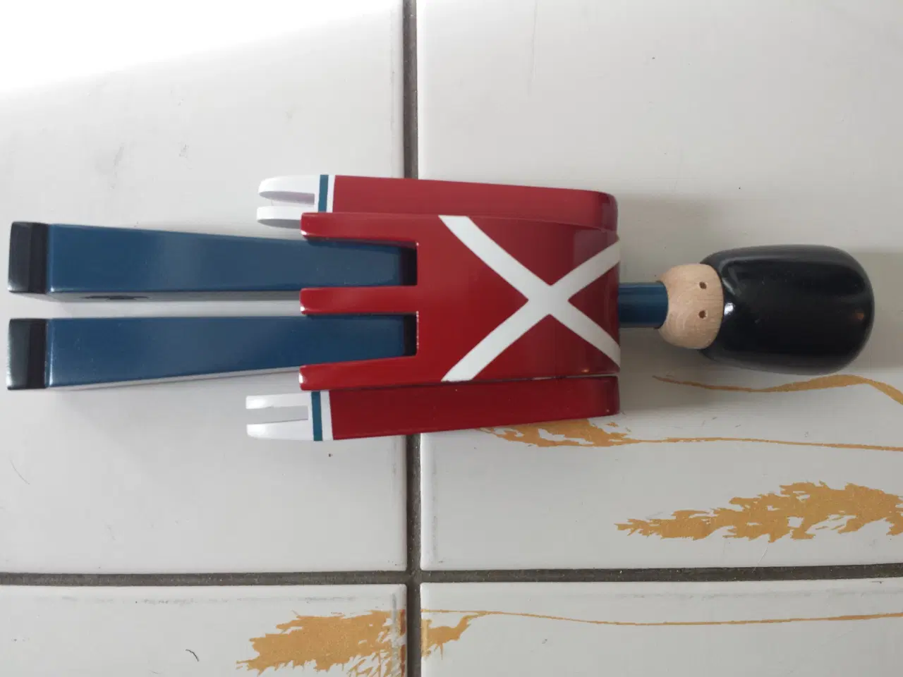 Billede 4 - Kaj Bojesen Fanebærer, lille 22,4cm