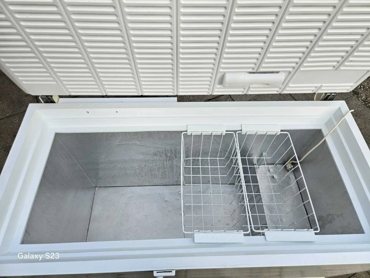 Billede 2 - Kummefryser Electrolux 300 L