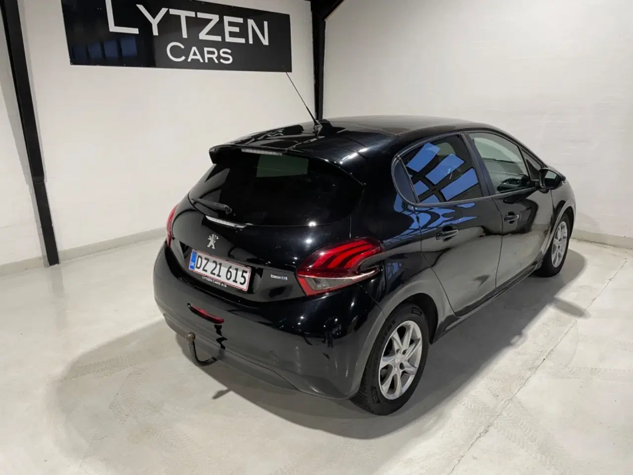 Billede 6 - Peugeot 208 1,6 BlueHDi 100 Envy Sky